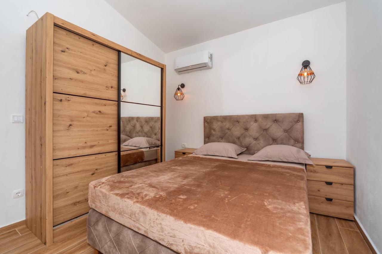 Apartman Sara Bar Exterior foto