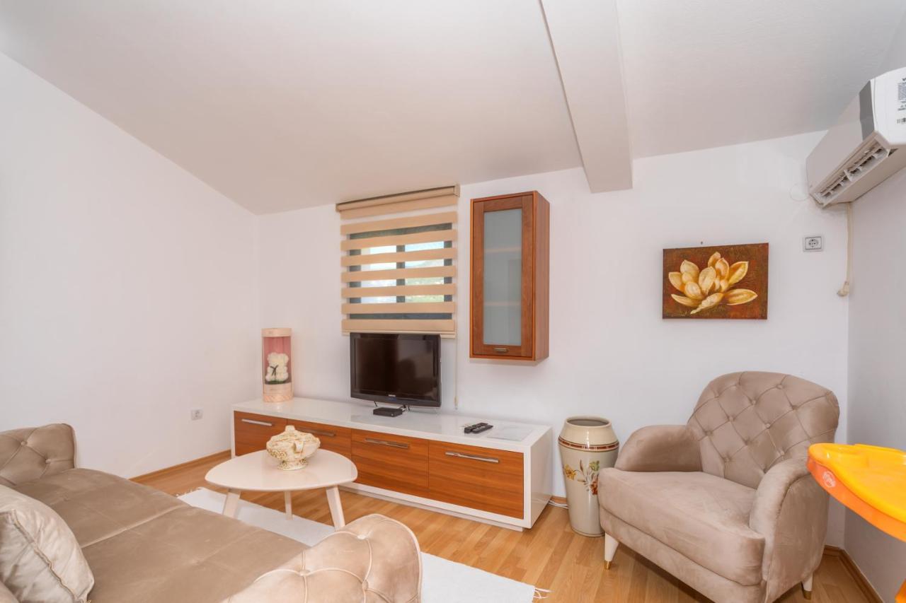 Apartman Sara Bar Exterior foto
